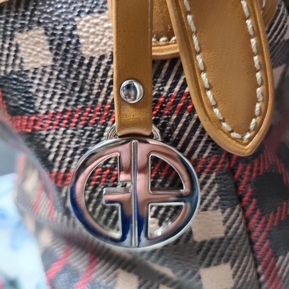 Purse - Picture 3 of 3